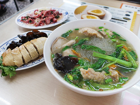 2020.05.24 宜蘭礁溪 玉仁八寶冬粉(礁溪太子店)&吳記 花生捲+冰淇淋