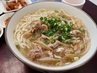 2022.10.04 牛閣精緻麵館