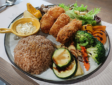 2024.10.17＆2023.10.06＆2022.10.13 南投魚池 日月潭紅茶館 茶餐廳