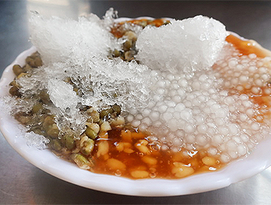 2024.01.22 屏東車城 阿品芋粿&正黃家綠豆蒜&福安宮