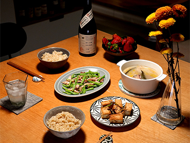 年年日日，兩菜一湯