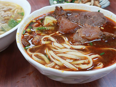 2025.10.15 忠誠牛肉麵