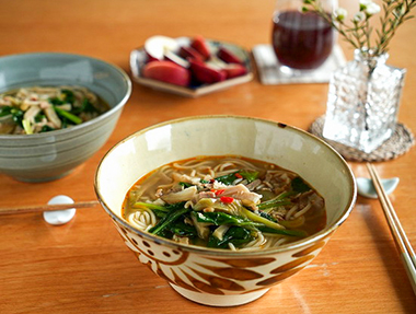 2026.01.31～02.05  椒香四溢，辣味榨菜肉絲煨麵