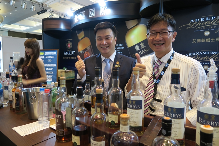 2015.08.16 Whisky L Taiwan 2015