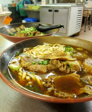 2012.04.15 粟家牛肉麵