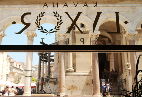 {旅人之窗}峰迴路轉,地中海古城裡一段小時光