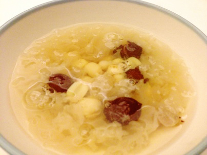 只是食碗銀耳湯